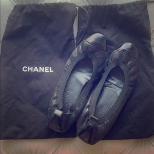 Chanel Black CC Scrunch Cap Toe Ballet Flats